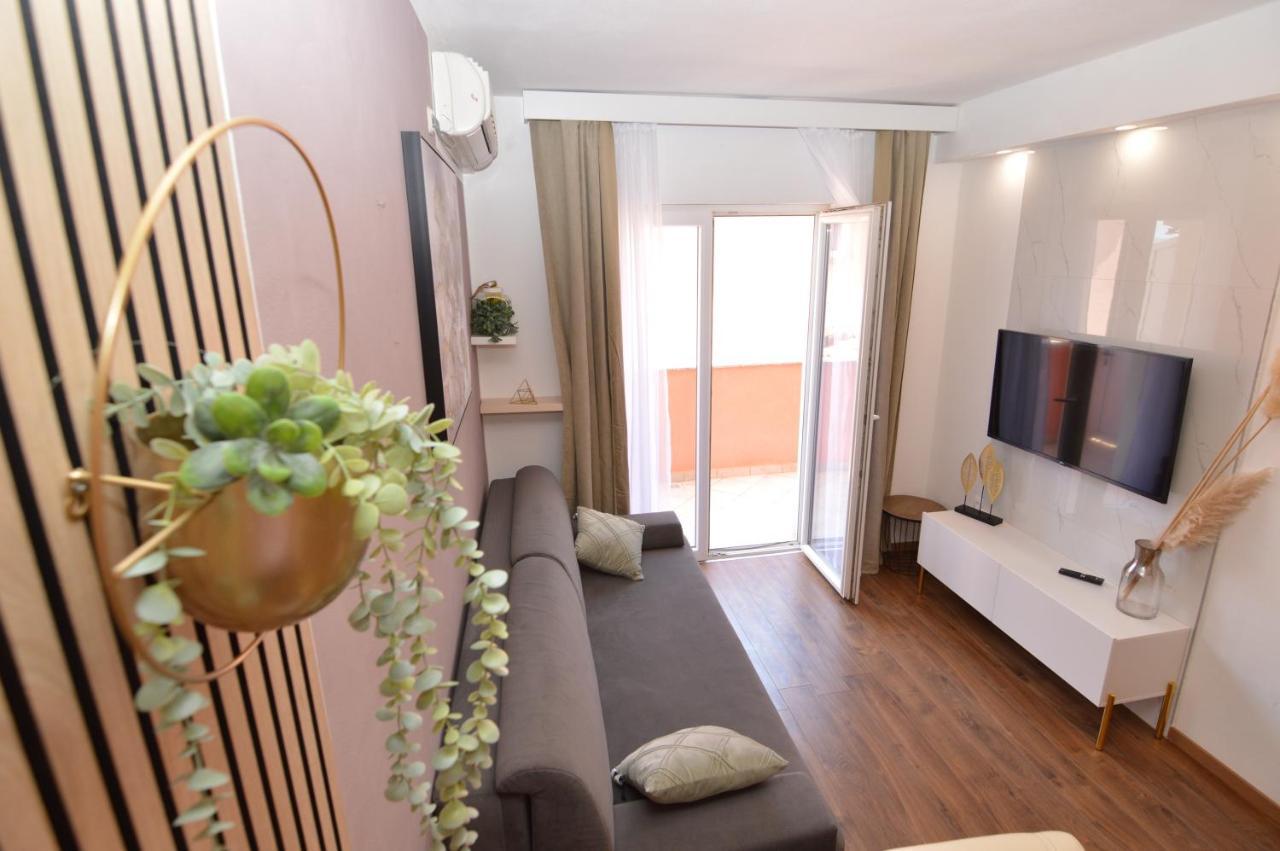 Apartments Amari Starigrad Paklenica Bagian luar foto