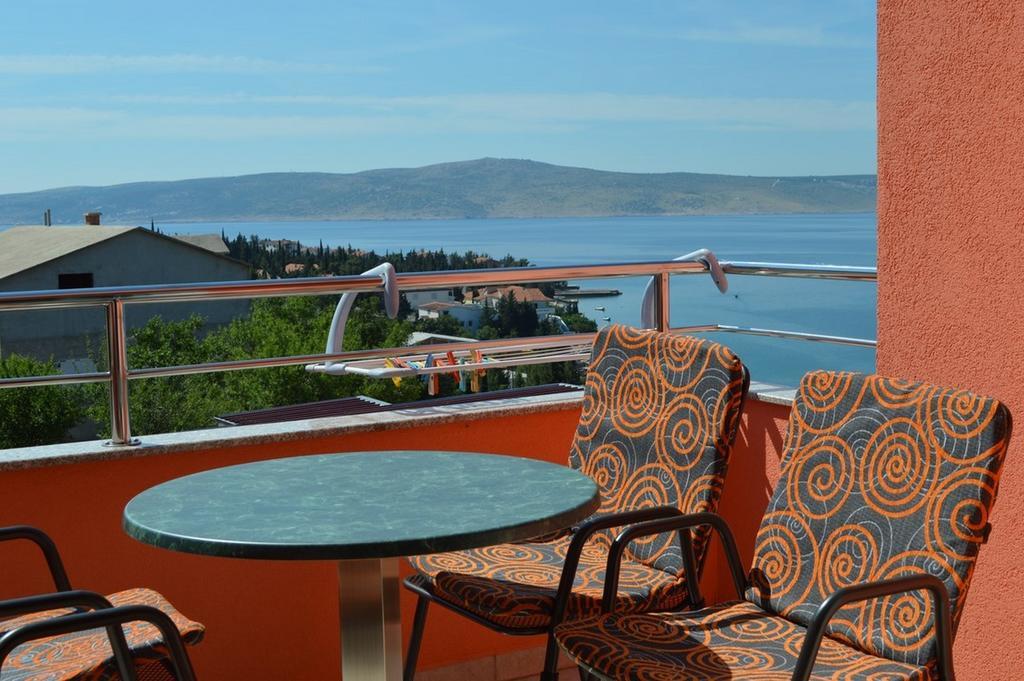 Apartments Amari Starigrad Paklenica Bagian luar foto