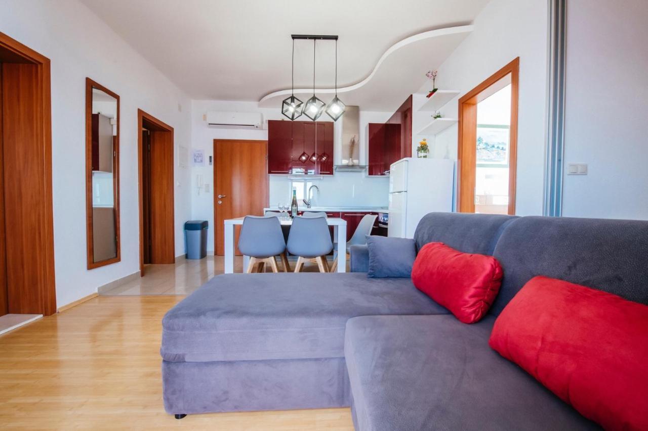 Apartments Amari Starigrad Paklenica Bagian luar foto