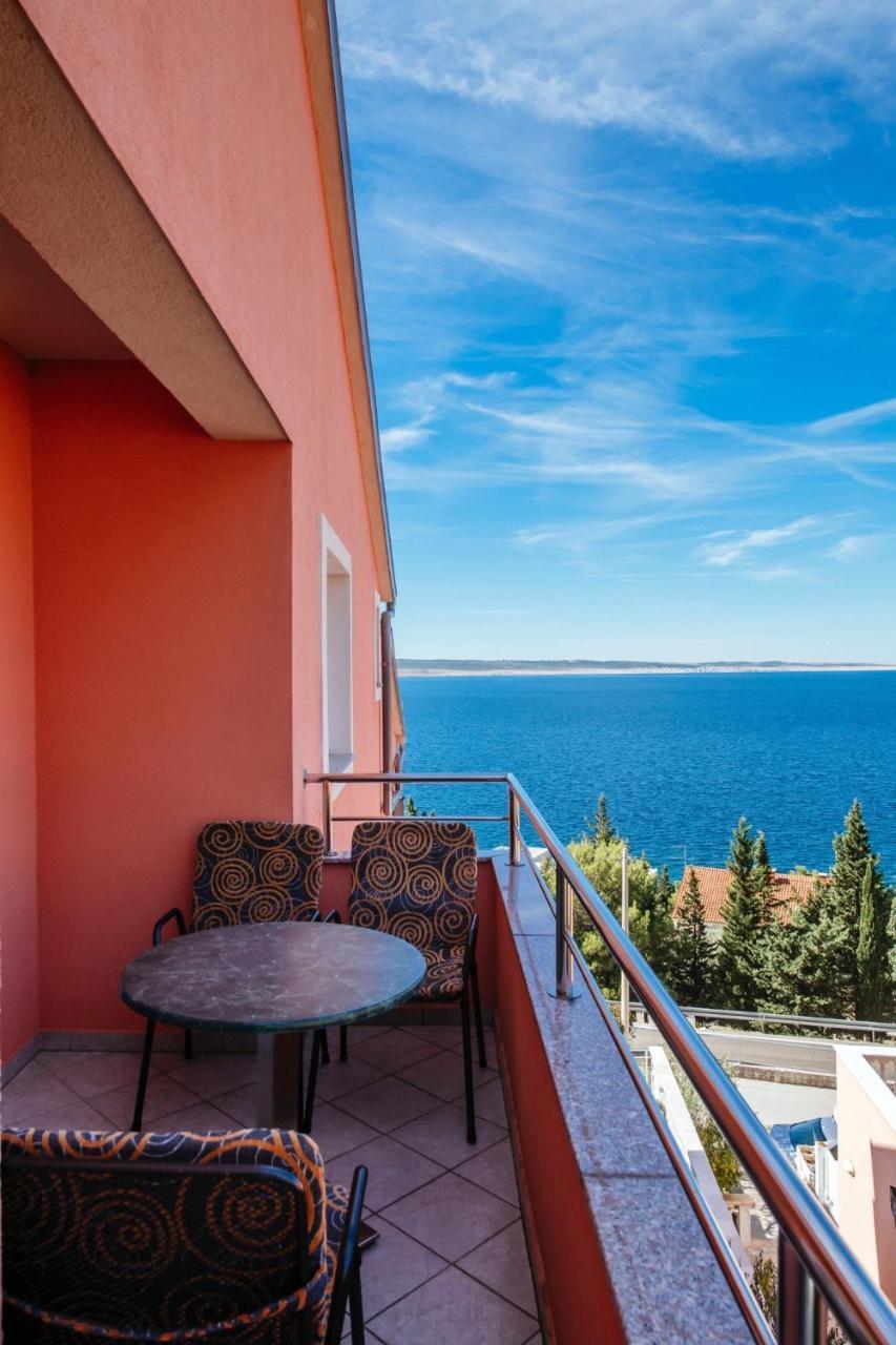 Apartments Amari Starigrad Paklenica Bagian luar foto